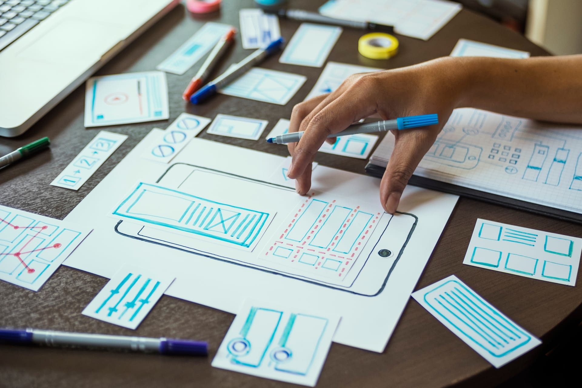 UI/UX Designers